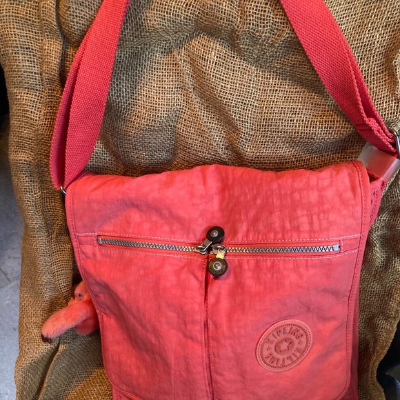 New With Tags! Kipling Salmon Messenger & Crossbody Shoulder Bag - Picture 7 of 11